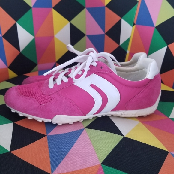 ***SOLD***Geox D Snake pink suede sneakers running shoes - Picture 2 of 6